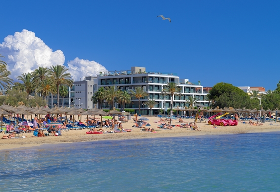 H10 Casa del Mar Fachada hotel desde mar 1.jpg