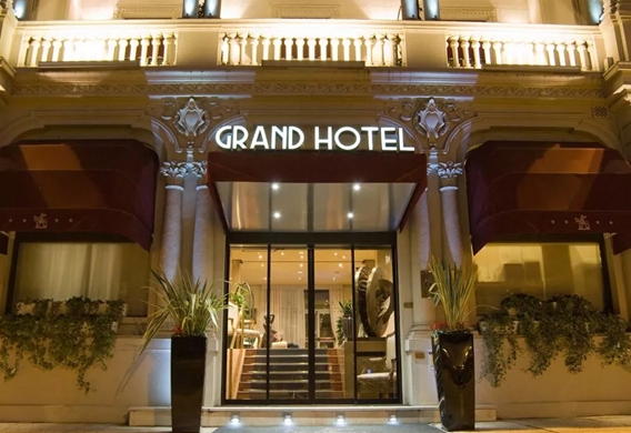 08_venetien_h_grand_hotel_indigo_des_arts_verona_mit (7).png