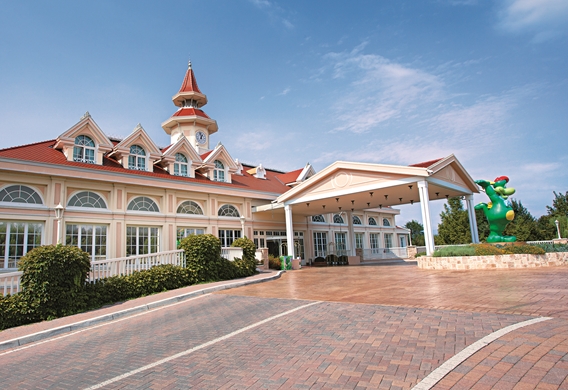 Gardaland Hotel_esterno2.jpg